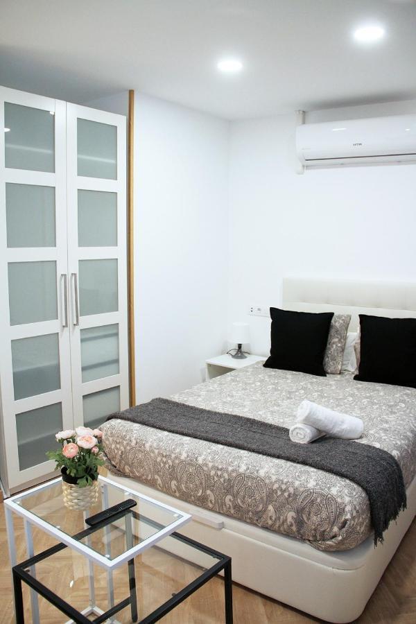 Apartamento En Madrid Buitenkant foto